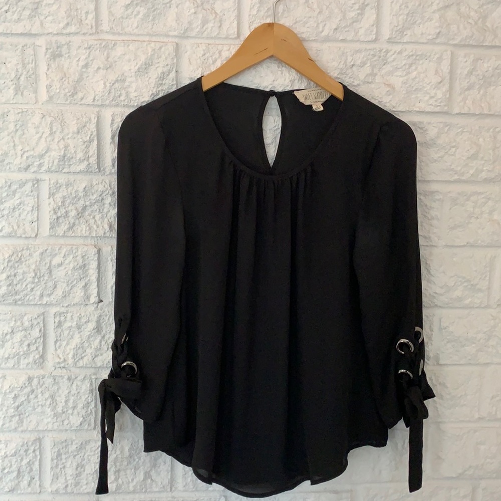 Sweet Wanderer sheer tunics